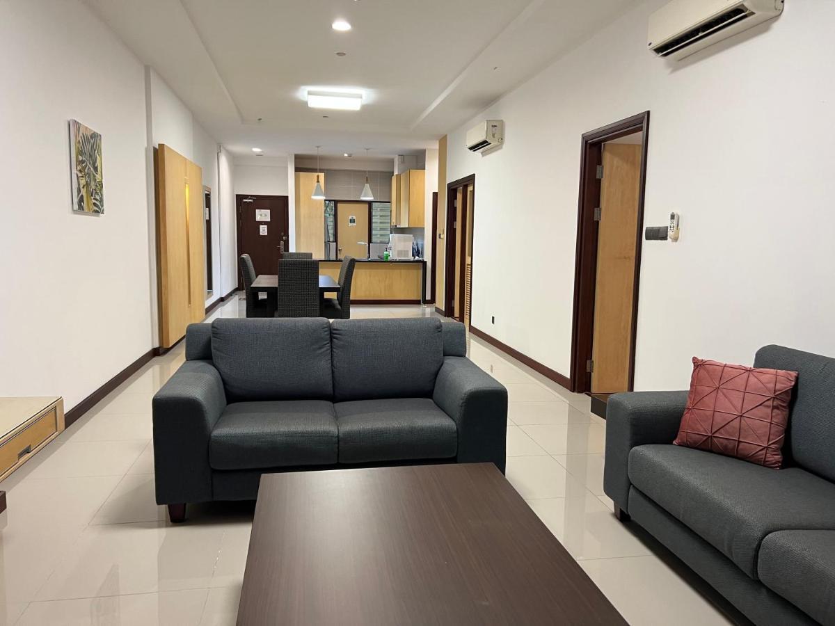 Imperial Grand Suite Apartment Kuching Dış mekan fotoğraf