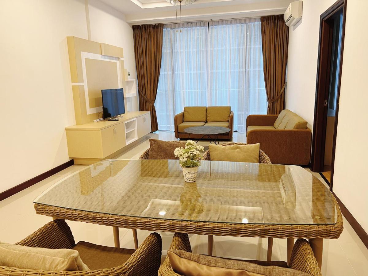 Imperial Grand Suite Apartment Kuching Dış mekan fotoğraf