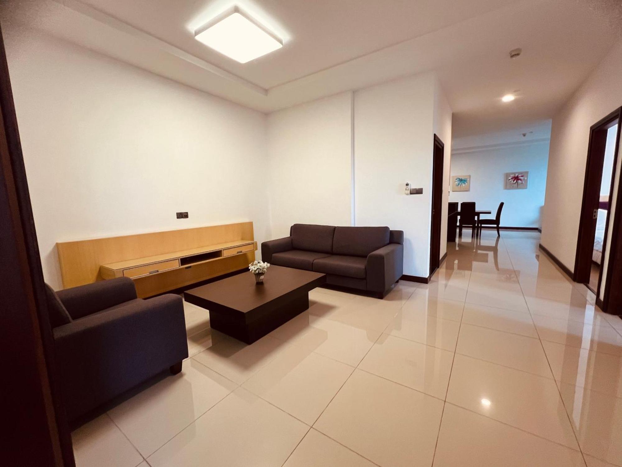 Imperial Grand Suite Apartment Kuching Dış mekan fotoğraf